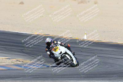 media/Jan-12-2025-CVMA (Sun) [[be1d2b16e3]]/Race 3-Amateur Supersport Middleweight/